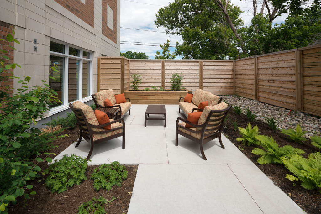Chapel Hill Retirement Residence | 2305 Pagé Rd, Orléans, ON K1W 1H3, Canada | Phone: (613) 804-2273