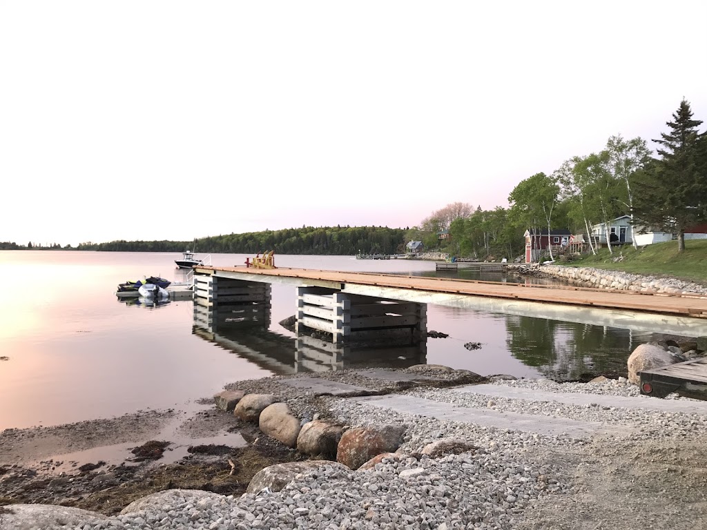 Coldwater Wharfs & Floating Docks | 10720 Peggys Cove Rd, Glen Margaret, NS B3Z 3E5, Canada | Phone: (902) 483-2390