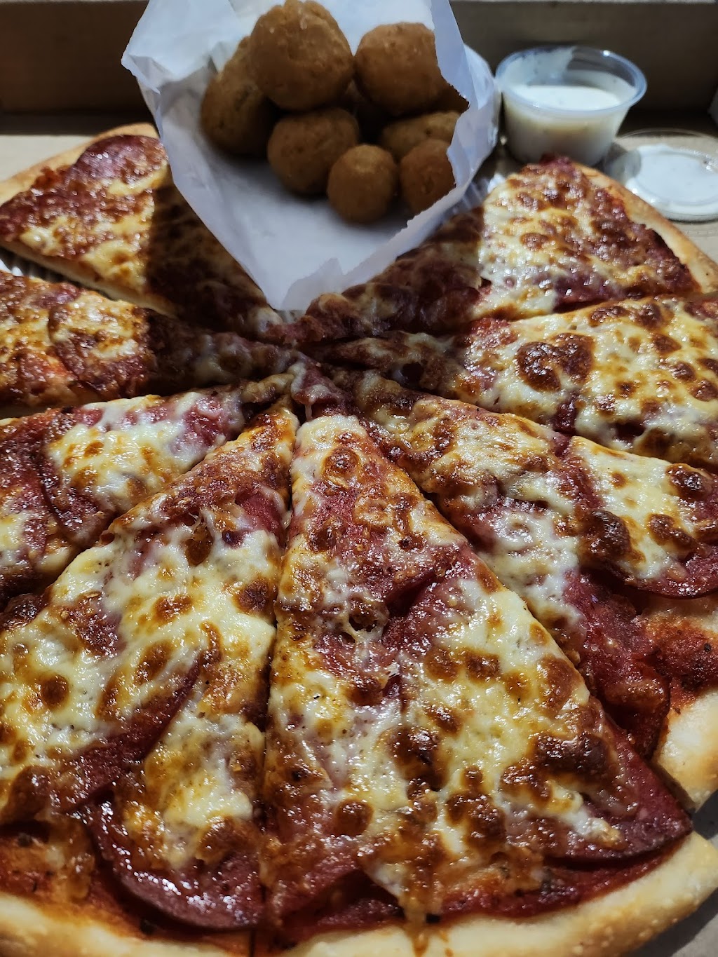 Burger Baron & Pizza | 189 Broadway N, Raymond, AB T0K 2S0, Canada | Phone: (403) 752-3747