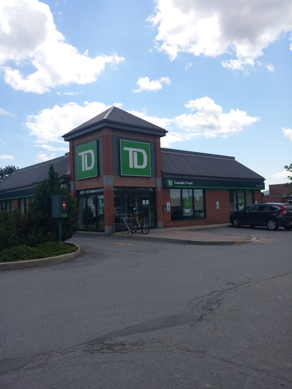 TD Canada Trust Branch and ATM | 4422 Innes Rd, Orléans, ON K4A 3W3, Canada | Phone: (613) 837-1899