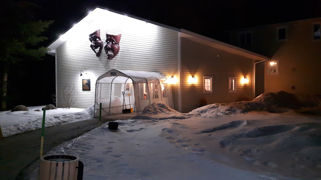 Theater Côte À Côte | 1073 Chemin des Anglais, Mascouche, QC J7L 3R8, Canada | Phone: (450) 477-3075