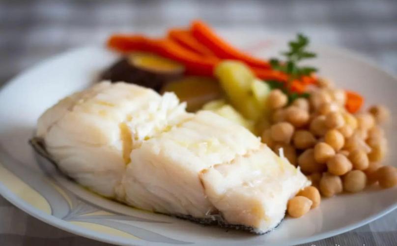RESTAURANT ÁGUAS PROFUNDAS | 702 Weston Rd, York, ON M6N 3R2, Canada | Phone: (416) 471-3801