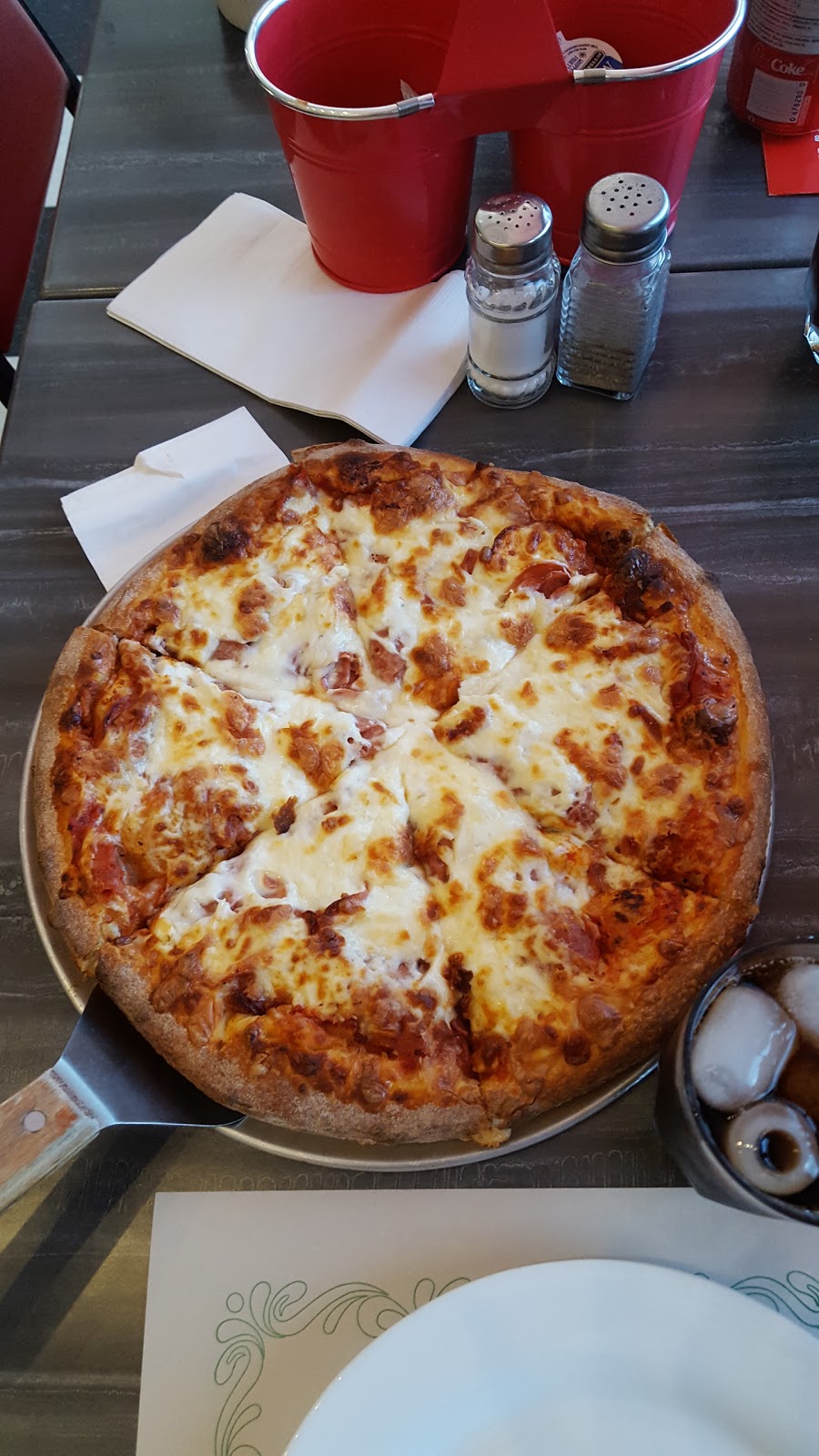 Pizzeria Rock n Roll | 5374 Rue de Courcelette, Trois-Rivières, QC G8Y 3T9, Canada | Phone: (819) 840-3332