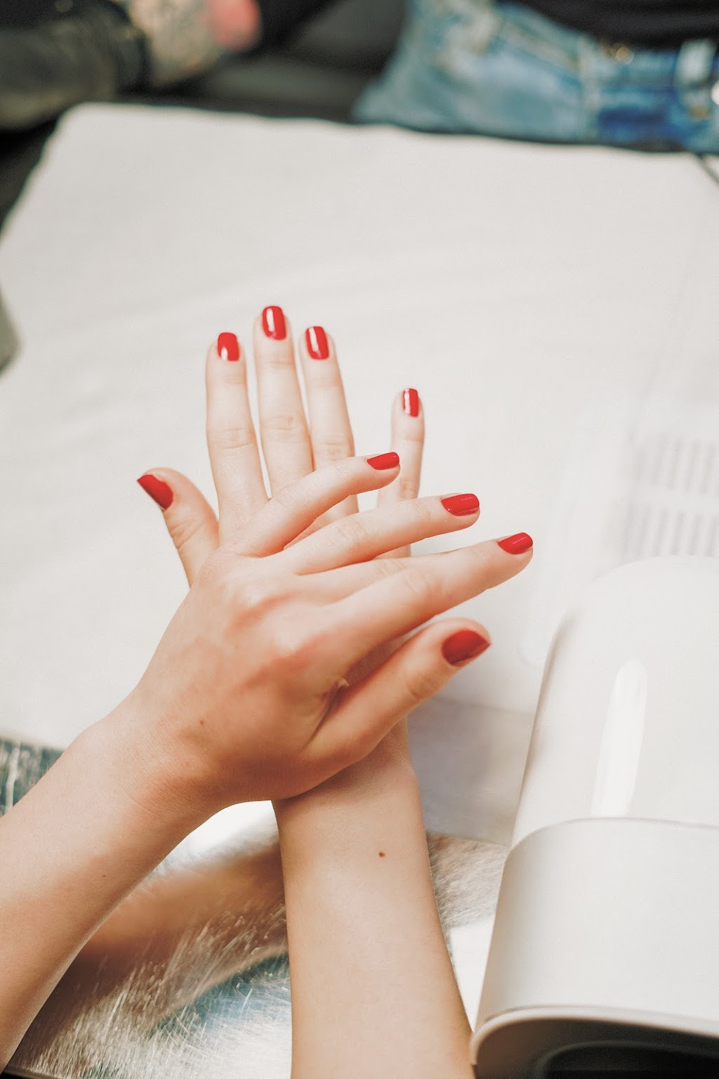 The Nail Nook | 5671 Hammond Bay Rd, Nanaimo, BC V9T 5N2, Canada | Phone: (250) 668-2142