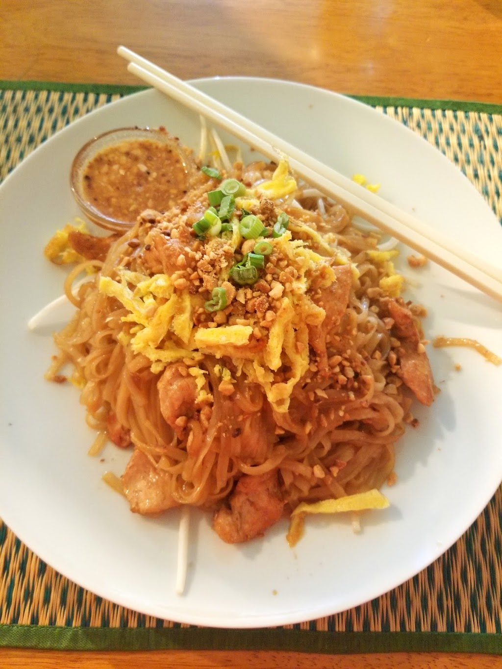Asian Bistro | 646 Principale St, Casselman, ON K0A 1M0, Canada | Phone: (613) 764-2999
