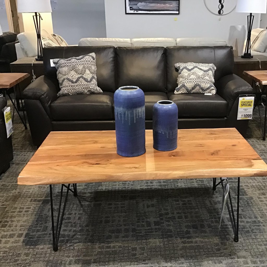 Leons Furniture | 2977 Forest Rd, Stratford, ON N5A 6S5, Canada | Phone: (519) 305-5366