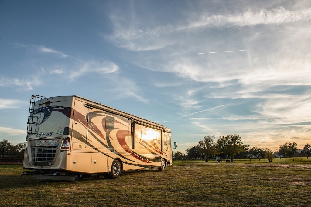 RV SnapPad | 4550 112 Ave SE #22, Calgary, AB T2C 2K2, Canada | Phone: (866) 923-9538