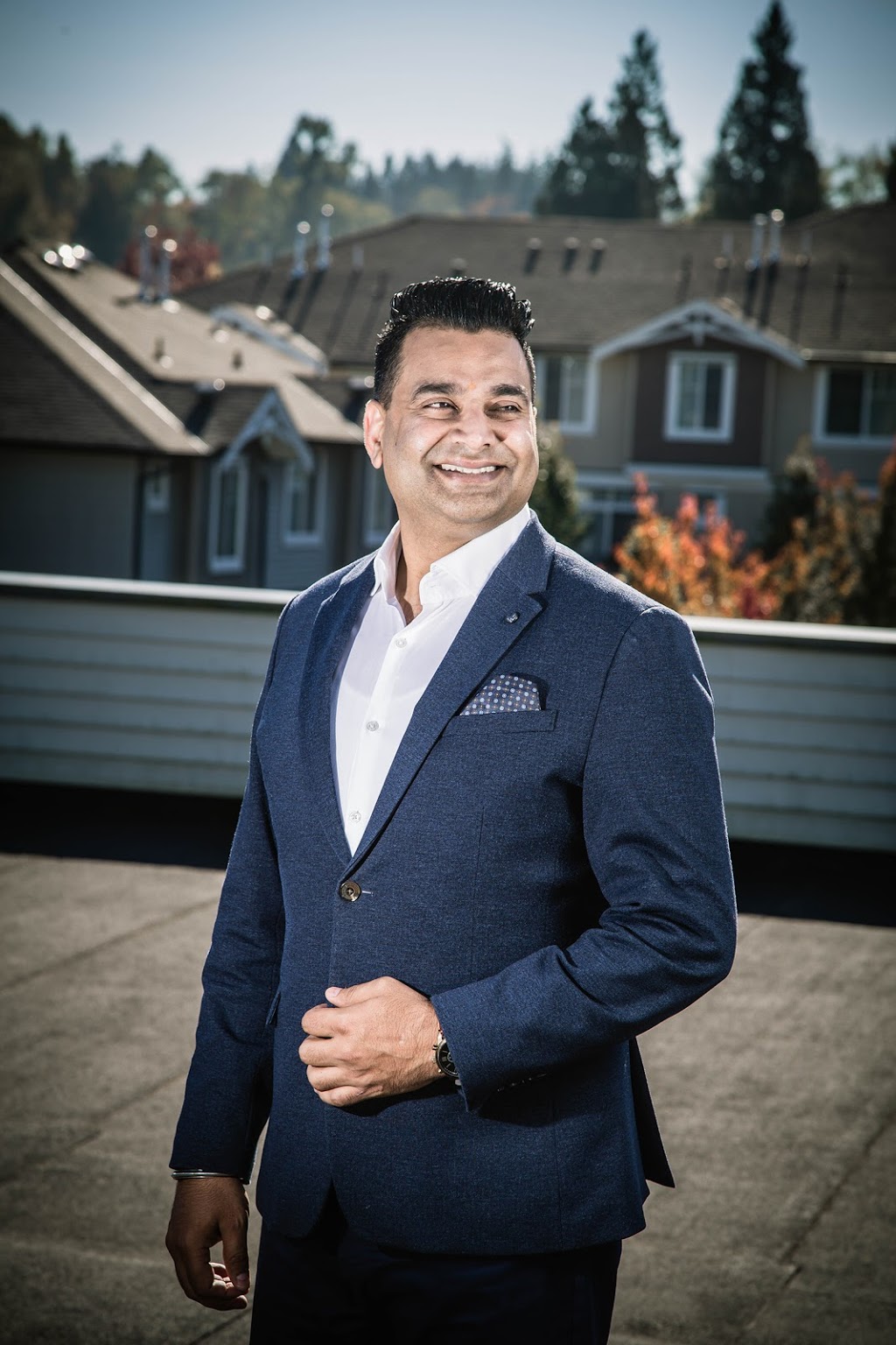 Sunny kalsi | 5550 152 St #206, Surrey, BC V3S 5J9, Canada | Phone: (604) 725-2124