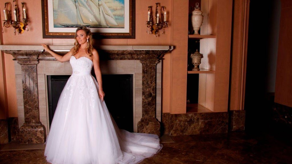 Creation Jessyca Haute Couture | Sur demande, Saint-Jean-de-Matha, QC J0K 2S0, Canada | Phone: (450) 750-2292
