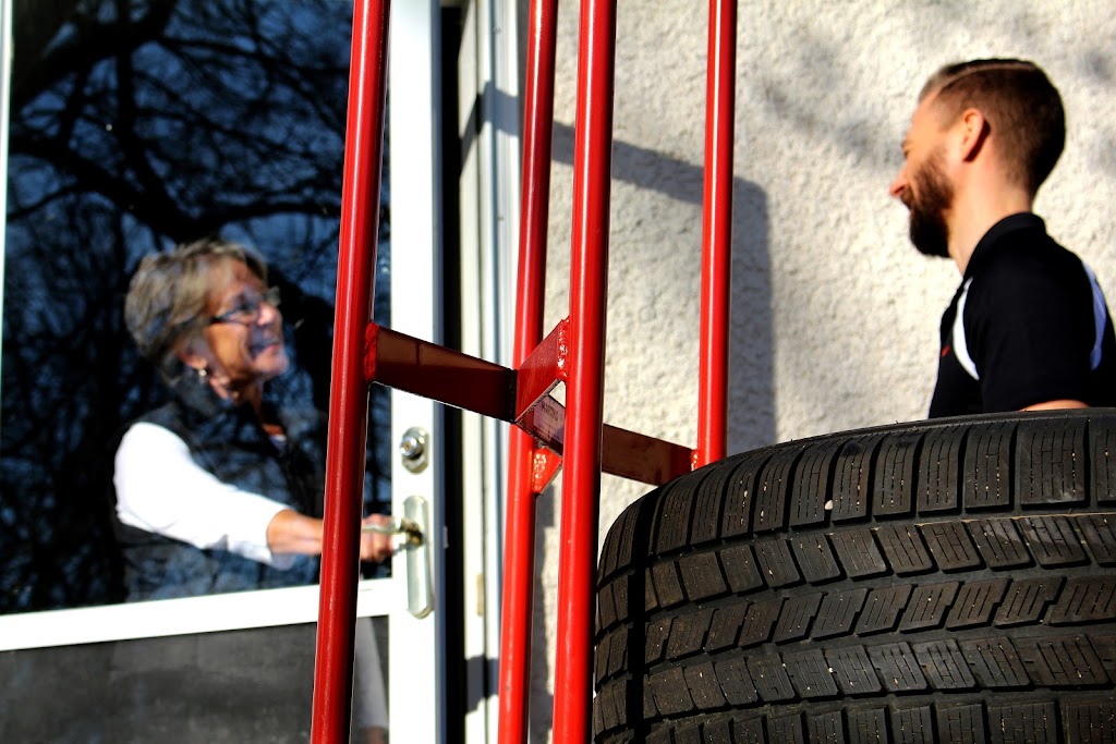 Tire Chalet | 1000 Henry Ave, Winnipeg, MB R3E 3L2, Canada | Phone: (204) 666-9309