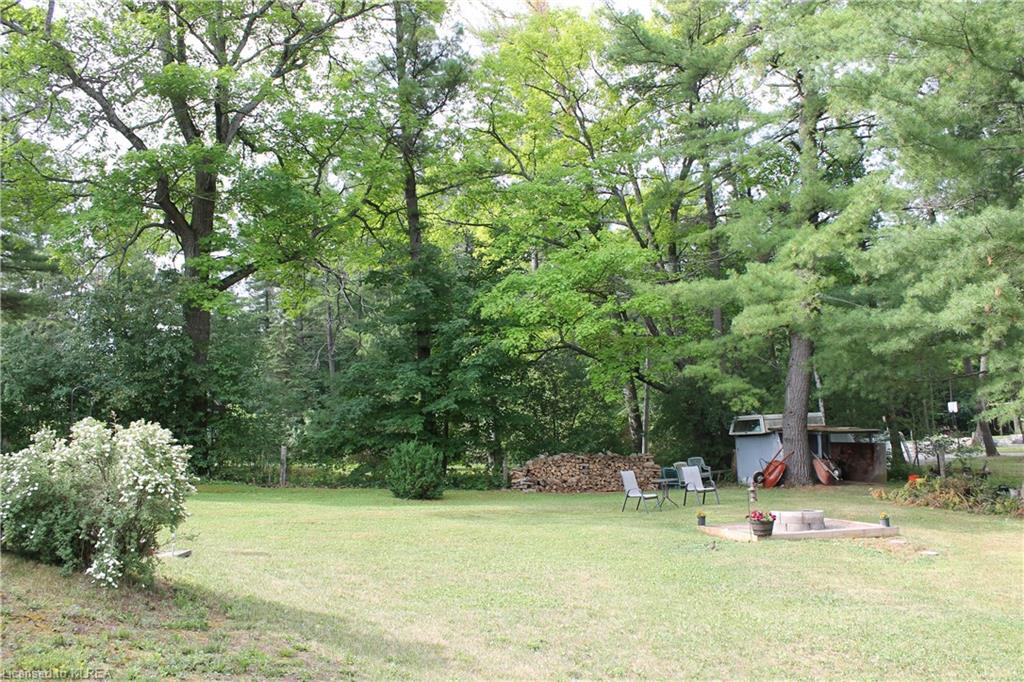 Four Seasons Cottage Gataway | 608 Hickory Beach Rd, Fenelon Falls, ON K0M 1N0, Canada | Phone: (647) 638-6326