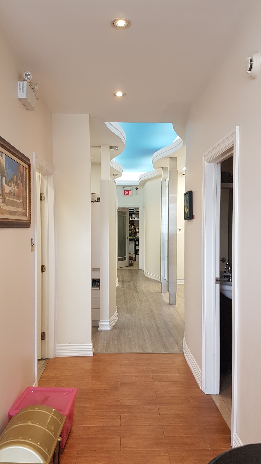 Mapleton Family Dentistry | 555 Essa Rd, Barrie, ON L4N 9P4, Canada | Phone: (705) 721-4448