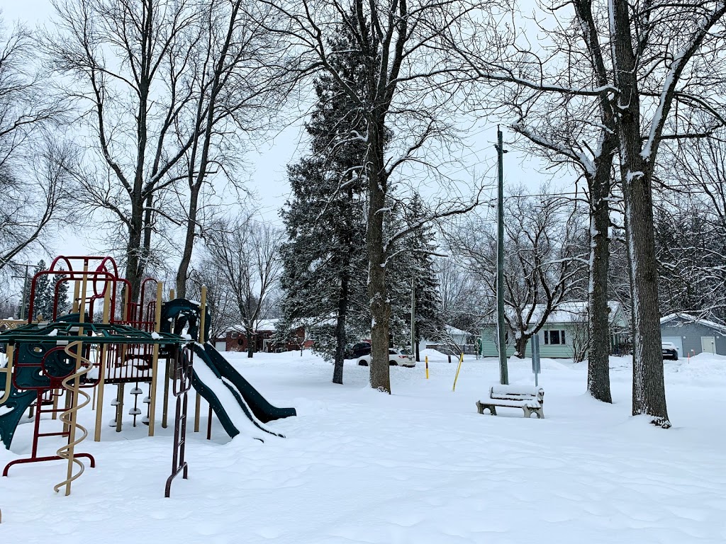 Flos Elmvale Community Arena | 14 George St, Elmvale, ON L0L 1P0, Canada | Phone: (705) 322-2313