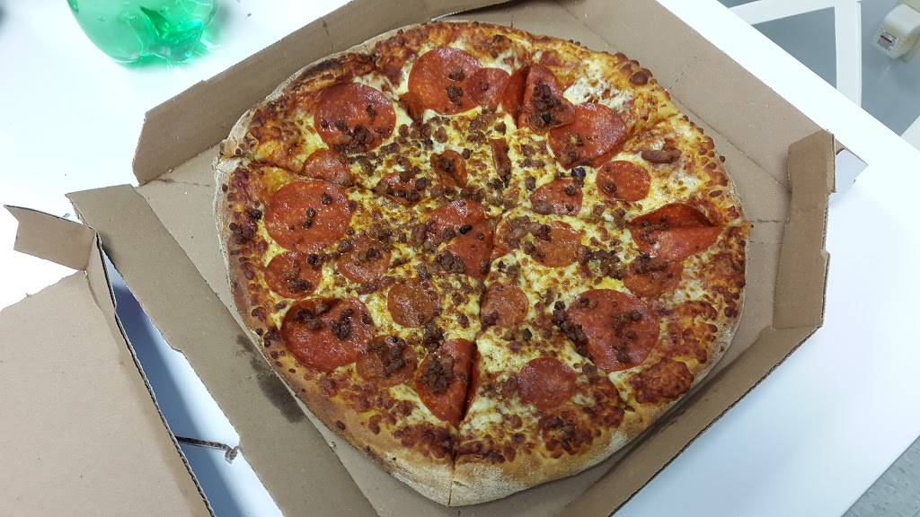 Dominos | 1455 Rue de lÉglise, Saint-Laurent, QC H4L 2H5, Canada | Phone: (514) 744-4444