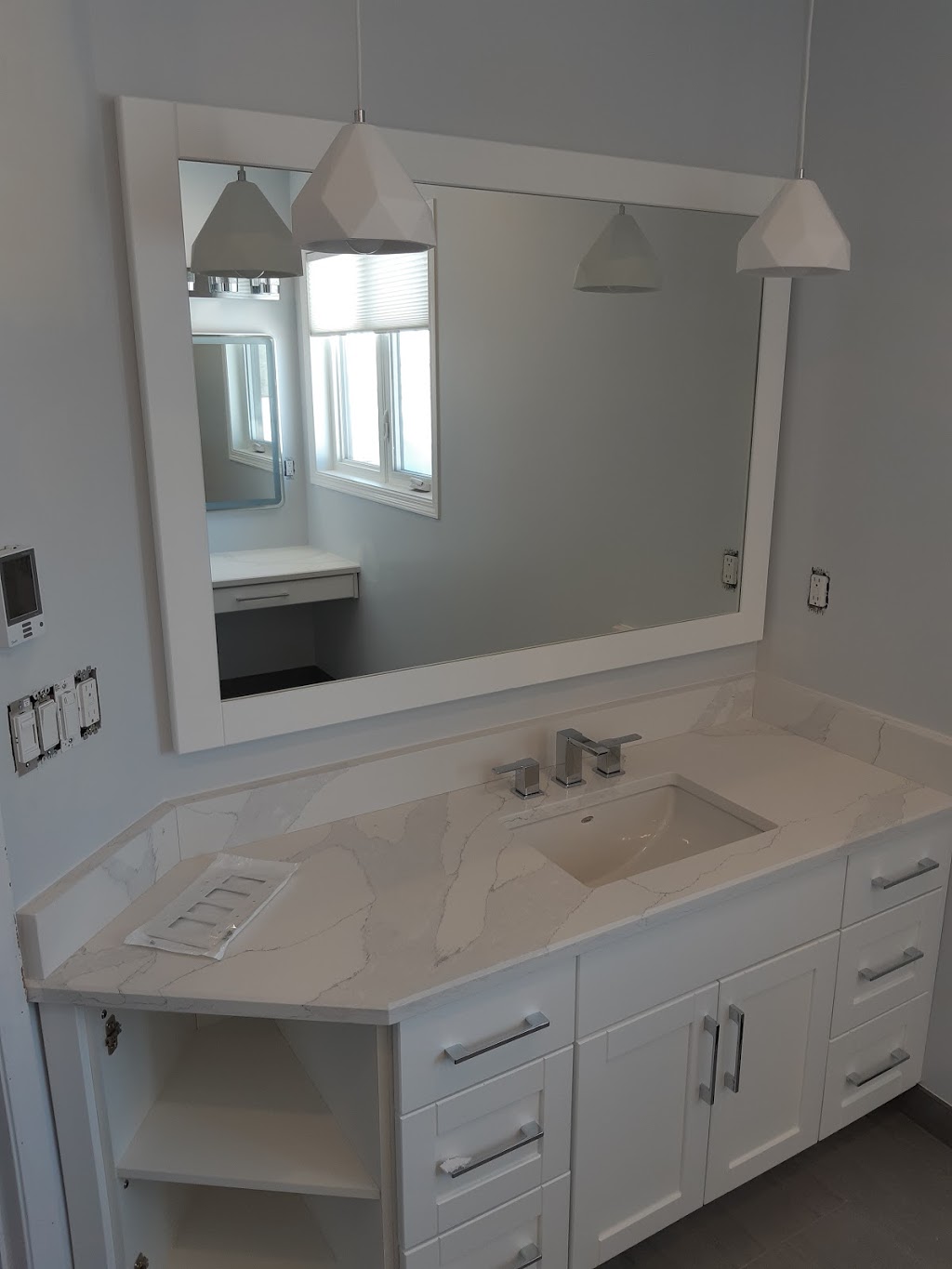 Chrisinteriorhome | 130 Childers Cres, Saskatoon, SK S7L 3G4, Canada | Phone: (306) 491-5671