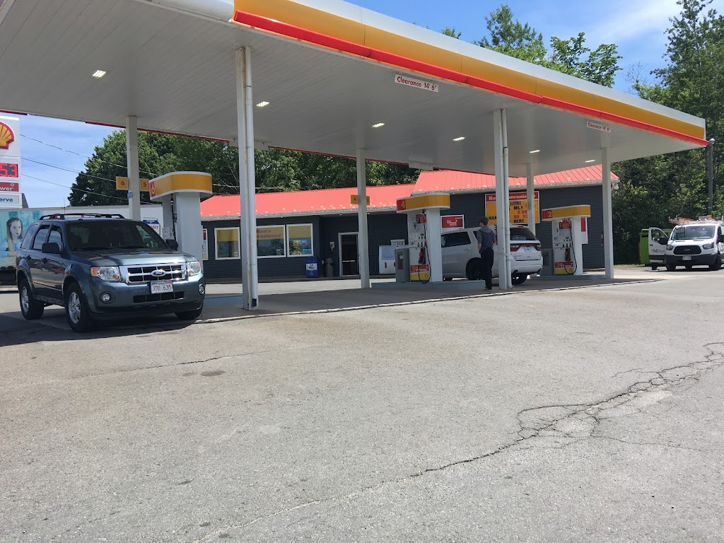 Rons Convenience Store | 588 Main St, Hampton, NB E5N 6C4, Canada | Phone: (506) 832-5054