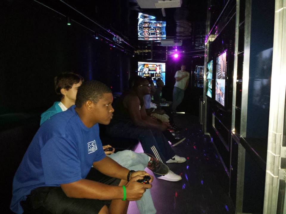 iPlay Game Theatre | Edmonton, AB T6R 0S1, Canada | Phone: (780) 722-2482
