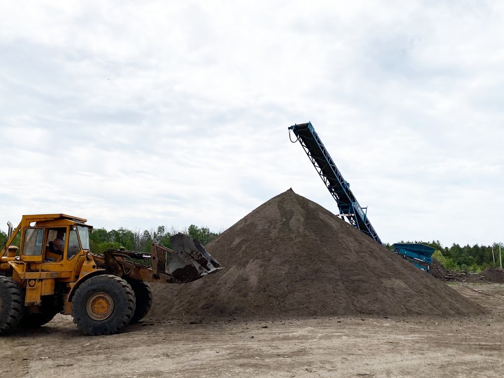 Ottawa Topsoil | 6591 Fernbank Rd, Stittsville, ON K2S 1B6, Canada | Phone: (613) 612-3733