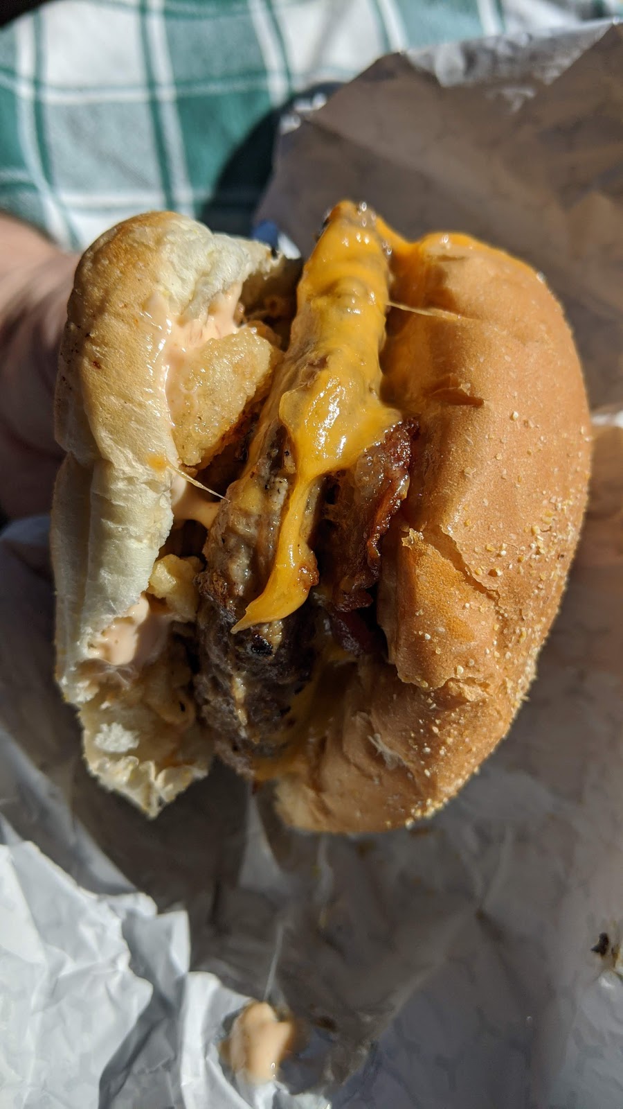 GGs Drive Inn | 103 3 St, Somerset, MB R0G 2L0, Canada | Phone: (204) 744-2035
