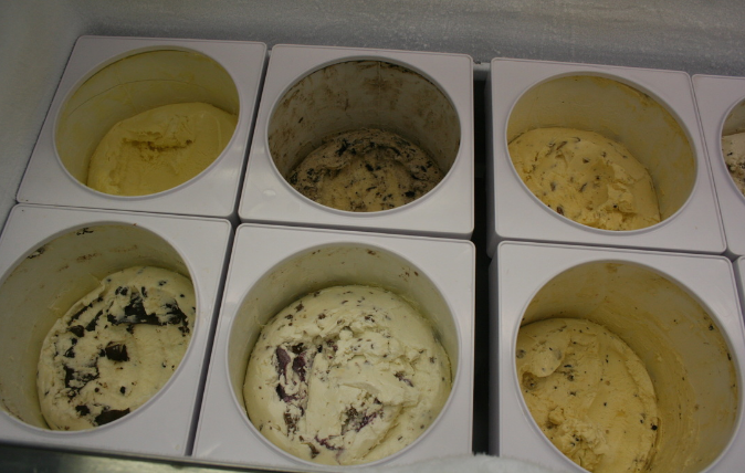 Puttin 4 Paws | 6010 Lakeshore Rd, Lexington, MI 48450, USA | Phone: (810) 359-4653