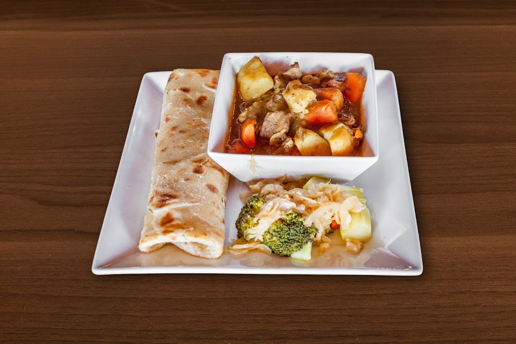 Annas Soul Food Kitchen | 108 Barrett Ave, Brantford, ON N3T 2G5, Canada | Phone: (548) 882-7811