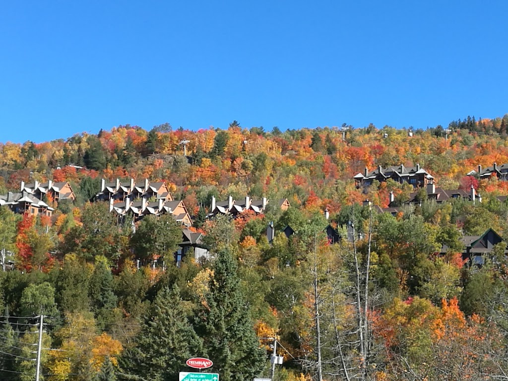 Pavillon Trois-Saisons | 509 Rue Labelle, Mont-Tremblant, QC J8E 3H2, Canada | Phone: (819) 425-3420