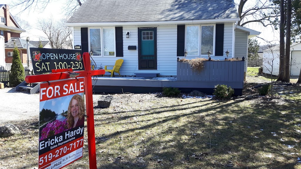 Ericka Hardy, Sales Representative, Royal LePage RCR | 900 10th St W, Owen Sound, ON N4K 5R9, Canada | Phone: (519) 270-7177