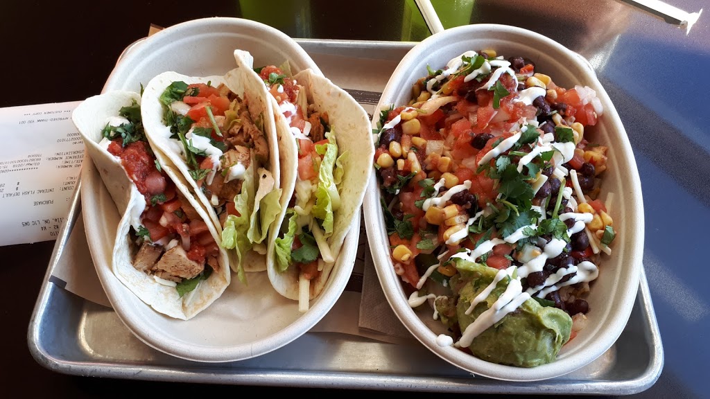 Mucho Burrito Fresh Mexican Grill | 2316 King St W, Bowmanville, ON L1C 0K5, Canada | Phone: (905) 697-9850