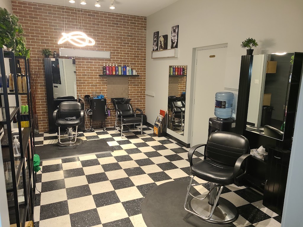 Studio A Salon & Barbershop (formally the Bell Buoy Barber Shop) | 9769 Second St, Sidney, BC V8L 4P8, Canada | Phone: (250) 656-4111