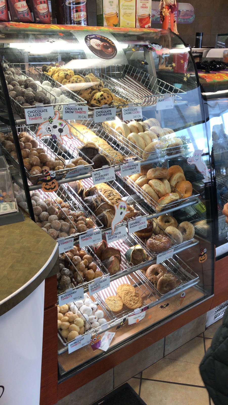 Tim Hortons | 325 Meadow Dr Apt Mid-city, North Tonawanda, NY 14120, USA | Phone: (716) 260-2397