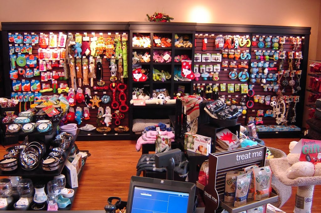 Pet Valu | 1535 ON-7A, Port Perry, ON L9L 1B5, Canada | Phone: (905) 985-3223