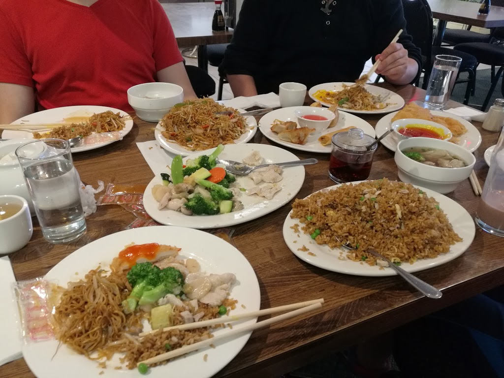 Silver Gate Restaurant | 2388 Crestwood Rd SE, Calgary, AB T2C 1B3, Canada | Phone: (403) 279-5353