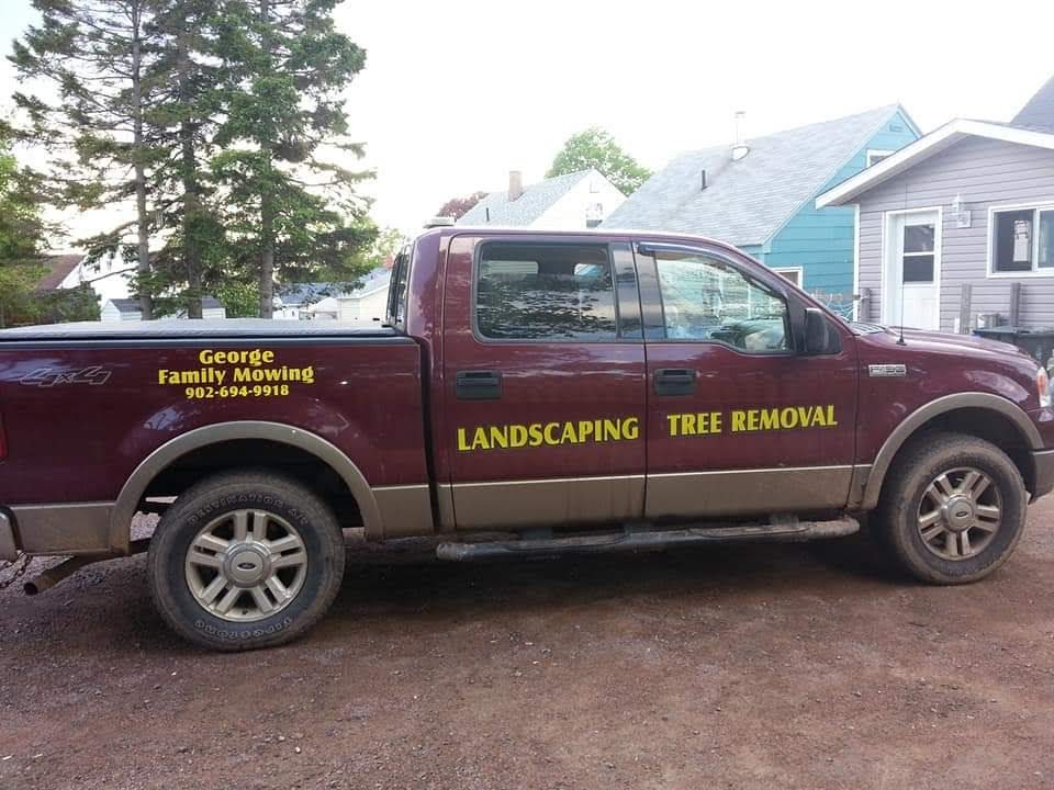 Scottys Car Wash Ltd | 72 S Albion St, Amherst, NS B4H 2W7, Canada | Phone: (902) 667-2294