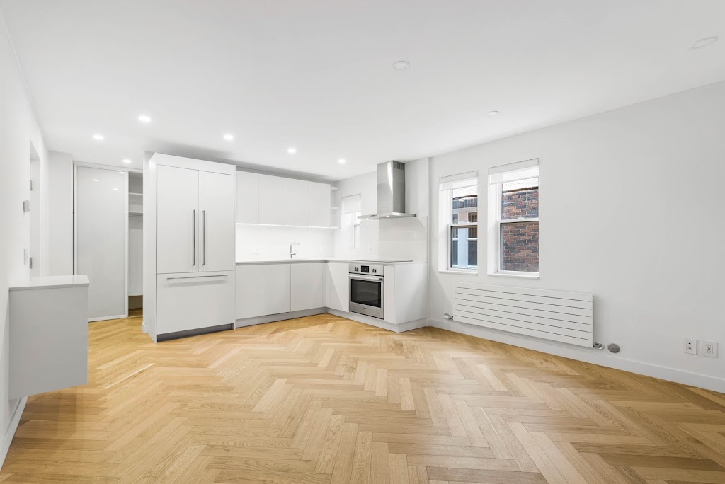 310 & 312 Lonsdale Rd Apartments | 312 Lonsdale Rd #310, Toronto, ON M4V 1X4, Canada | Phone: (647) 272-3549