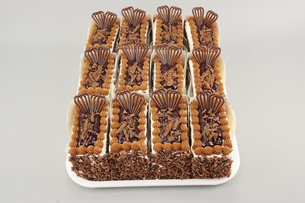 Eggless Cake Shop Mississauga | 3960 Eglinton Ave W Unit 11, Mississauga, ON L5M 2R9, Canada | Phone: (905) 569-2001