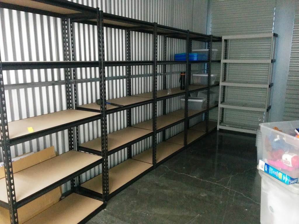 Dymon Storage | 300 Greenbank Rd, Ottawa, ON K2H 0B6, Canada | Phone: (613) 321-1652