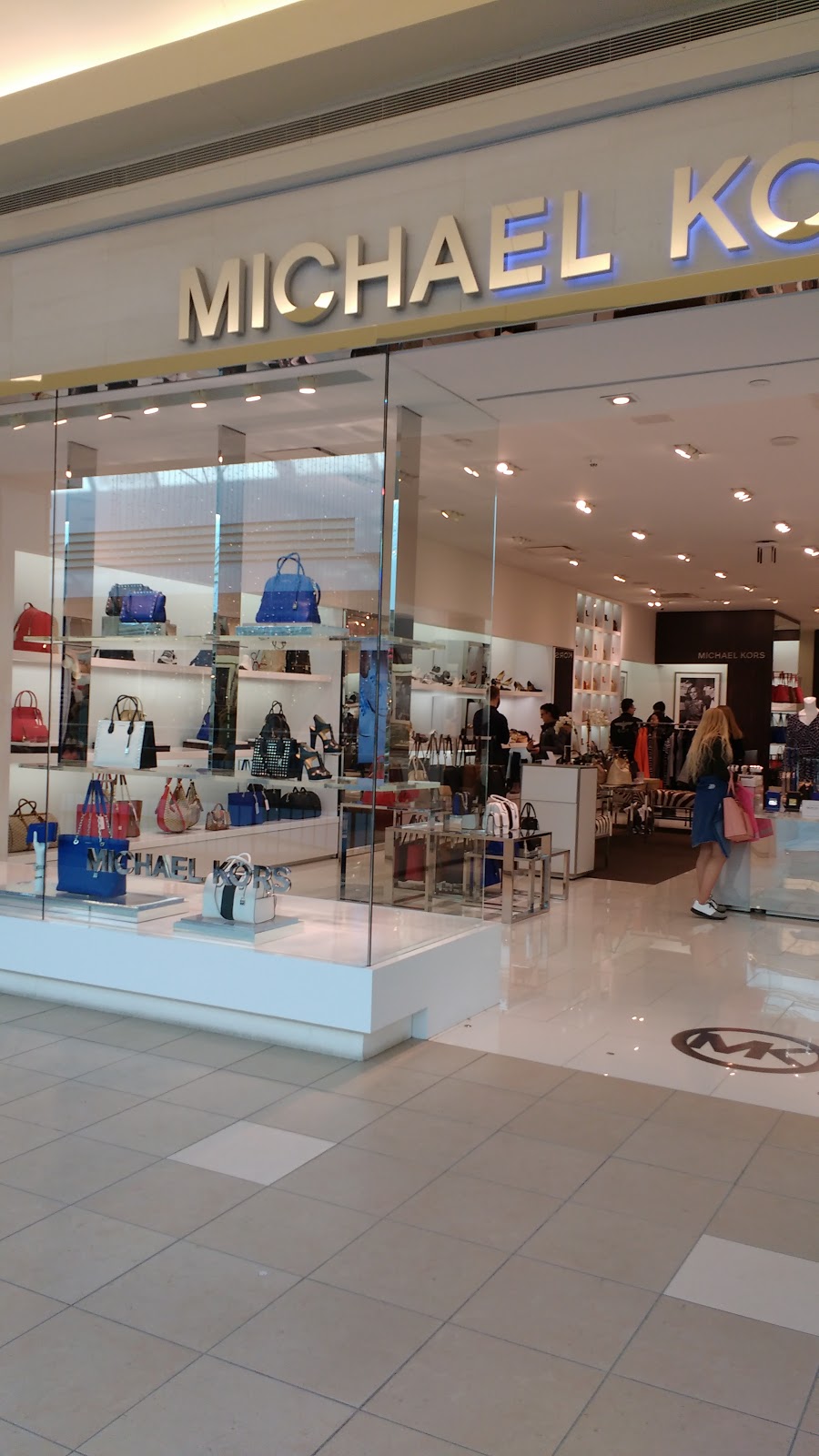 Michael Kors | 1485 Portage Ave Unit 203A, Winnipeg, MB R3G 0W4, Canada | Phone: (204) 783-6565