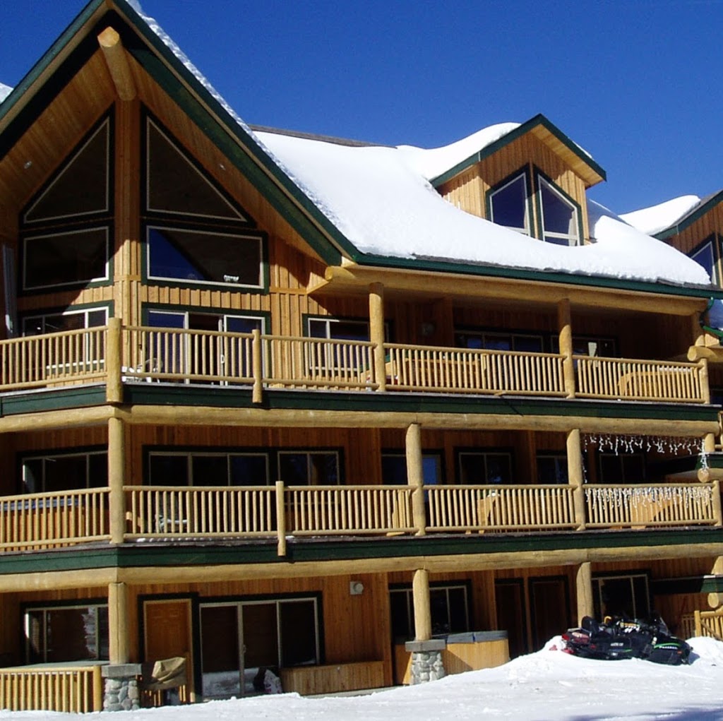 Pack Accommodations Ski Lodge | Penticton, BC V2A 8L7, Canada | Phone: (604) 864-1033