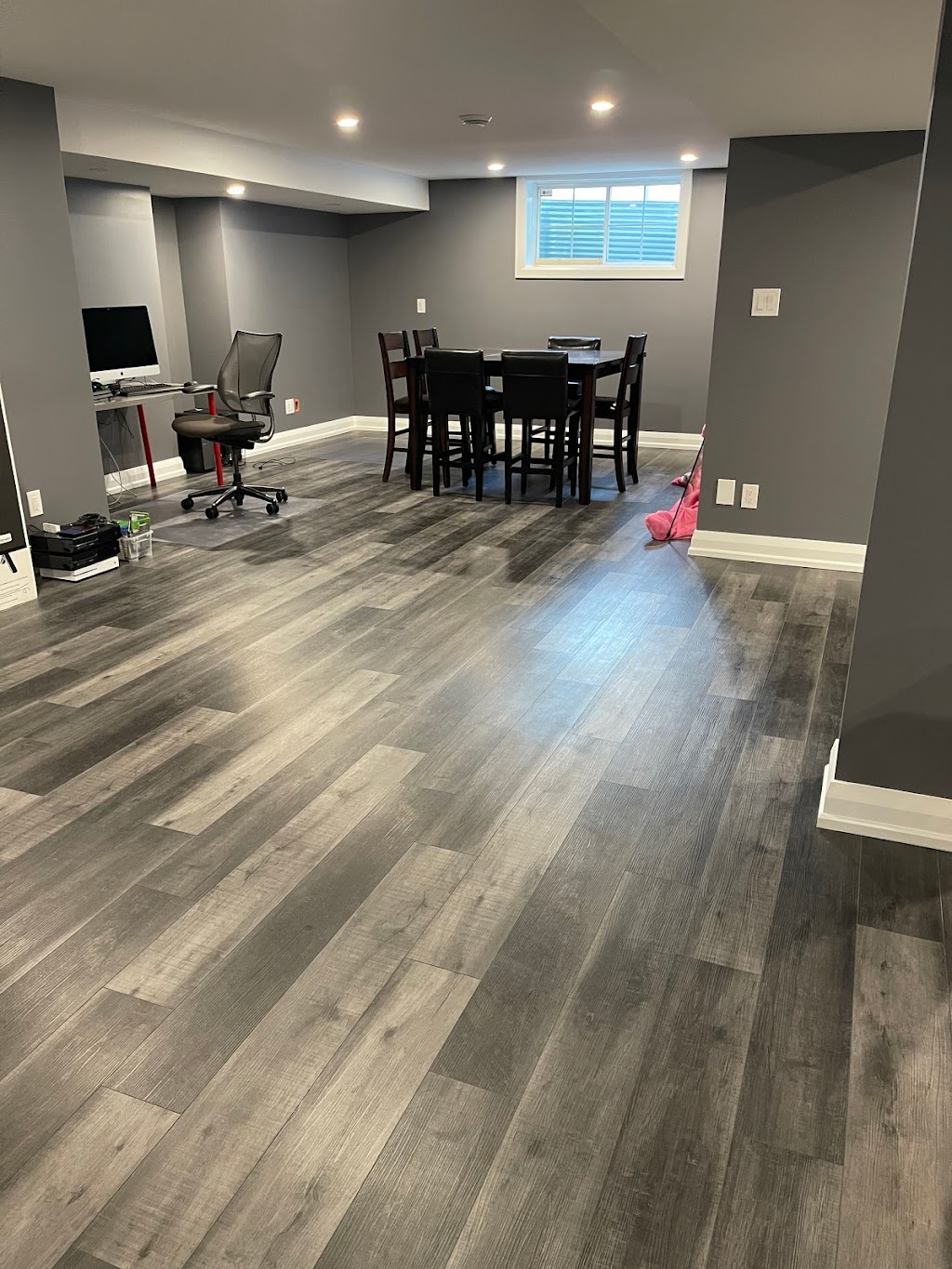Cash & Carry Carpet Centre | 920 Belfast Rd, Ottawa, ON K1G 0Z6, Canada | Phone: (613) 569-8053