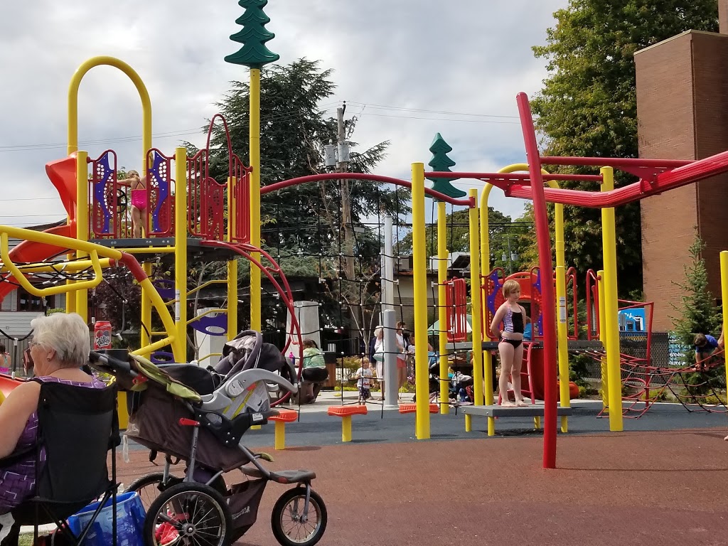 Esquimalt Aventure Water Park | 543 Fraser St, Victoria, BC V9A 6H6, Canada | Phone: (250) 414-7136