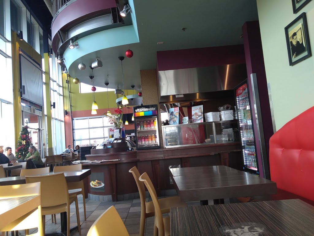 Presse Café | 1794 Avenue Pierre-Péladeau, Laval, QC H7T 2Z1, Canada | Phone: (450) 978-2233
