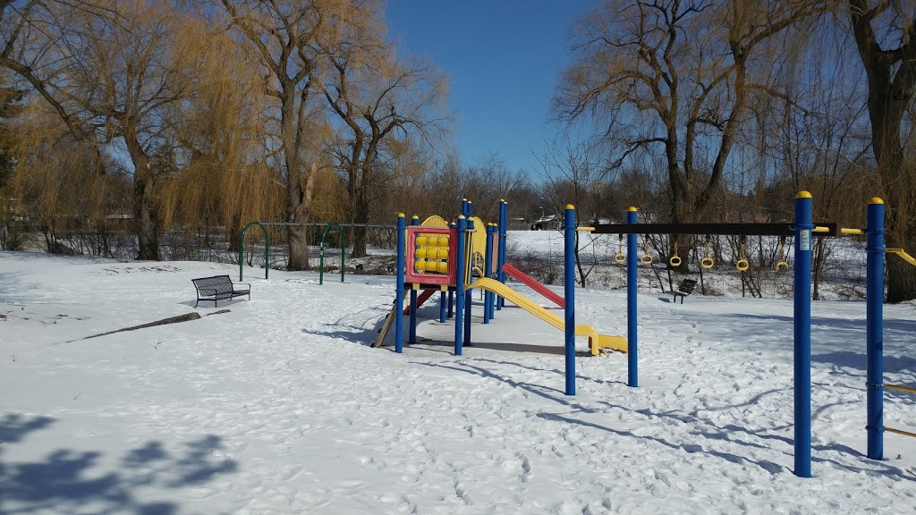 Lennox Park | 176 Palmer Ave, Richmond Hill, ON L4C 2B2, Canada