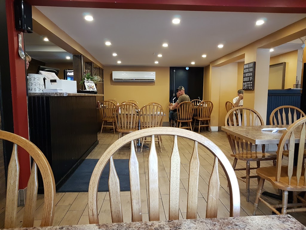 Stacked Pancake & Breakfast House Barrie | 559 Essa Rd Unit D6, Barrie, ON L4N 6A9, Canada | Phone: (705) 733-1403