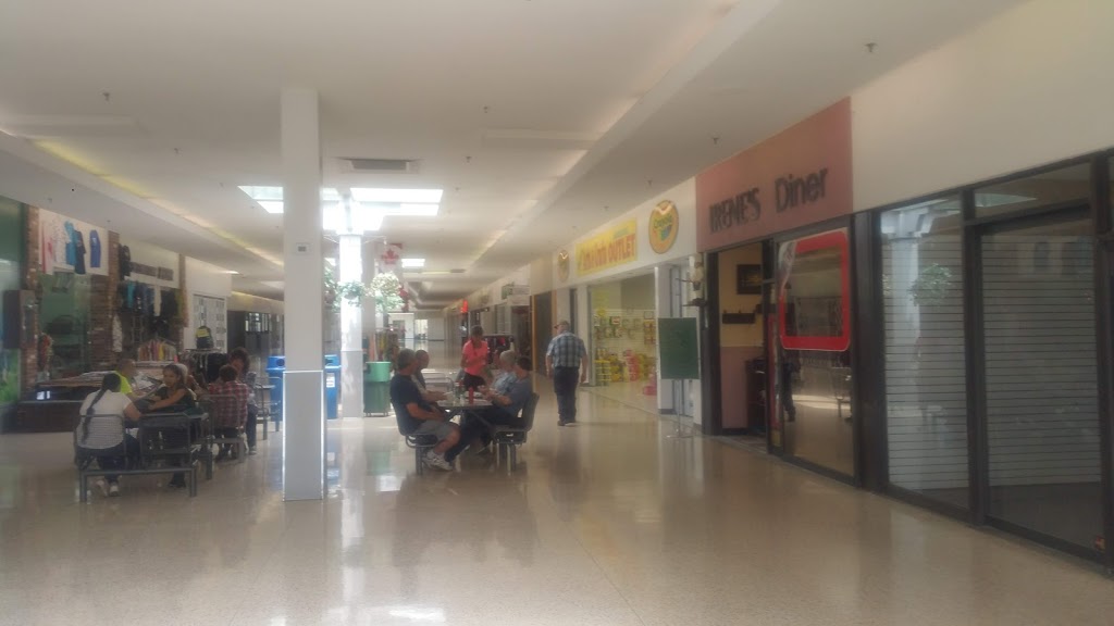 Bay View Mall | 470 Dundas St E, Belleville, ON K8N 1E9, Canada | Phone: (613) 966-5333