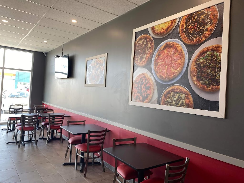 Jacques Cartier Pizza - Carignan | 2355 Chem. de Chambly, Carignan, QC J3L 4N4, Canada | Phone: (450) 447-5151