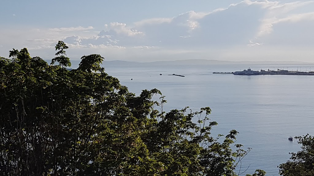 Fred Gingell Park | English Bluff Rd, Delta, BC V4M 2M9, Canada | Phone: (604) 946-4141