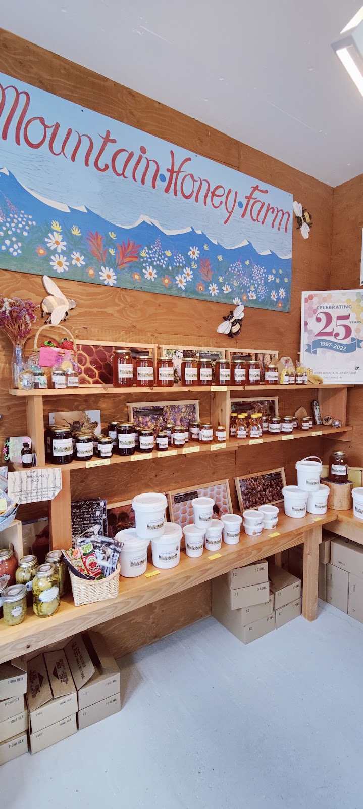 Rocky Mountain Honey Farm | Arnold Rd, Parson, BC V0A 1L0, Canada | Phone: (250) 348-2043