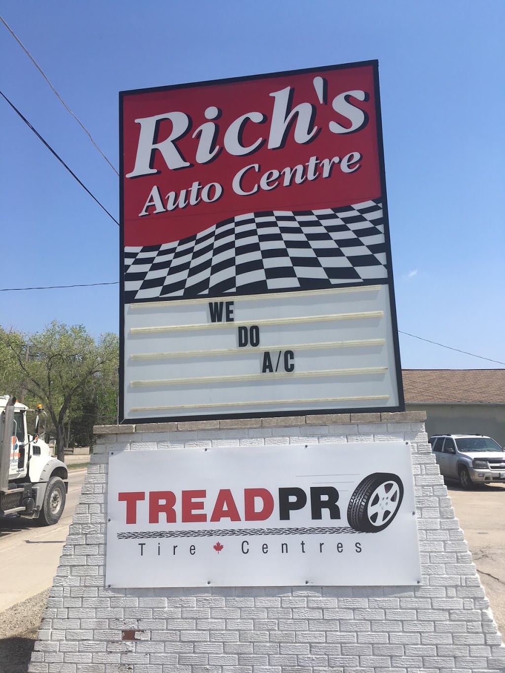 Richs Auto Centre | 5028 Roblin Blvd, Winnipeg, MB R3R 0G7, Canada | Phone: (204) 889-5566