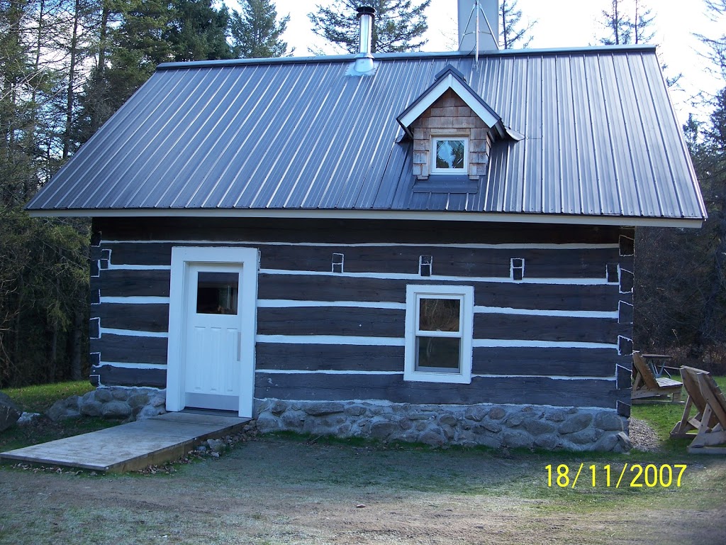 Healey Shelter | Pontiac, QC J9B 1P4, Canada | Phone: (819) 827-2020