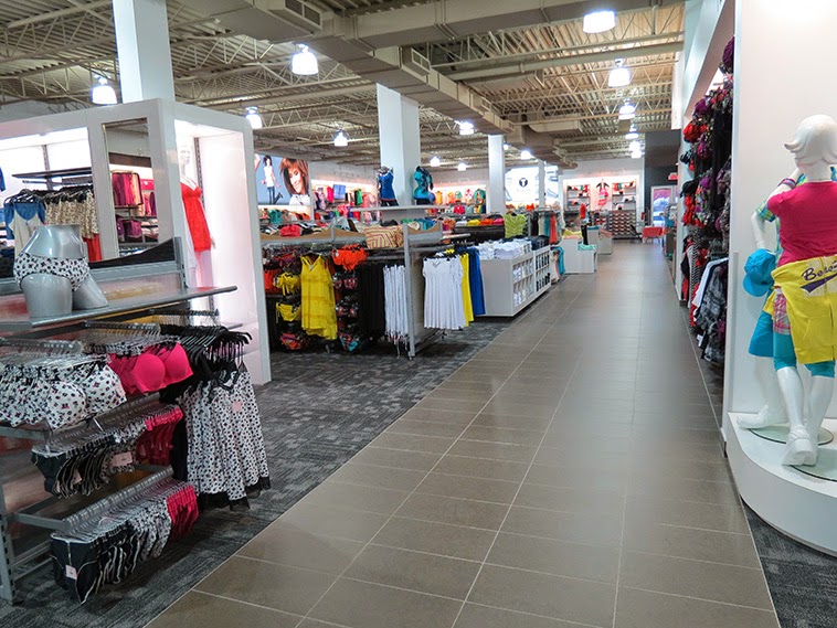 Aubainerie | 355 Rue Janelle, Drummondville, QC J2C 3E2, Canada | Phone: (819) 472-1222
